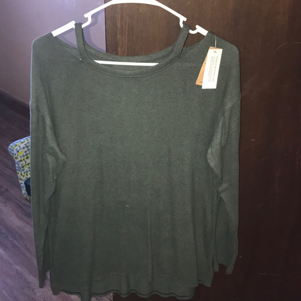 American eagle soft and sexy sweater